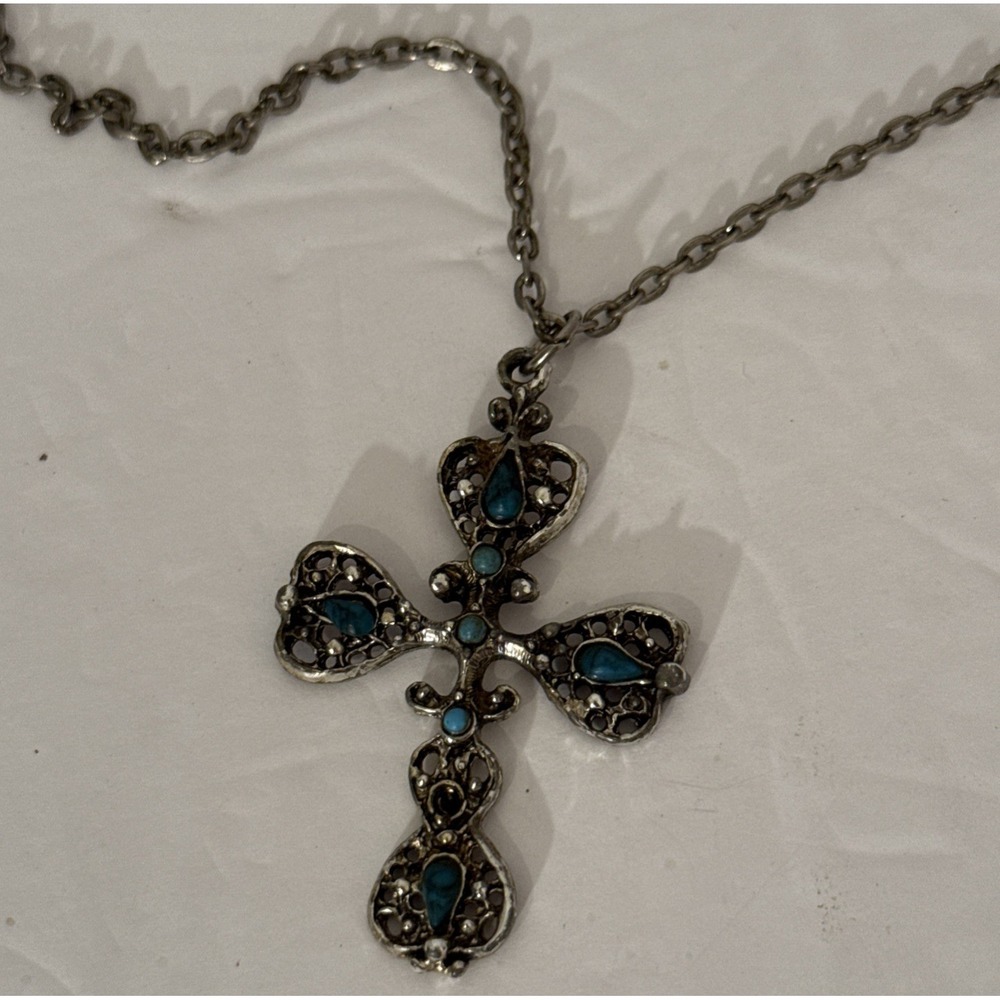 Vintage Silver-Tone Filigree Cross Necklace with Faux Turquoise Accents‎